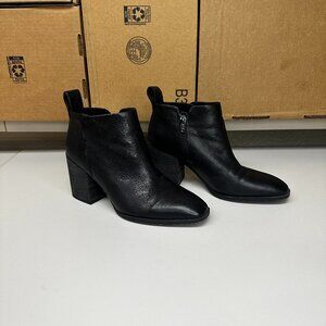 Vionic Lyssa ankle boots - black - size 7.5